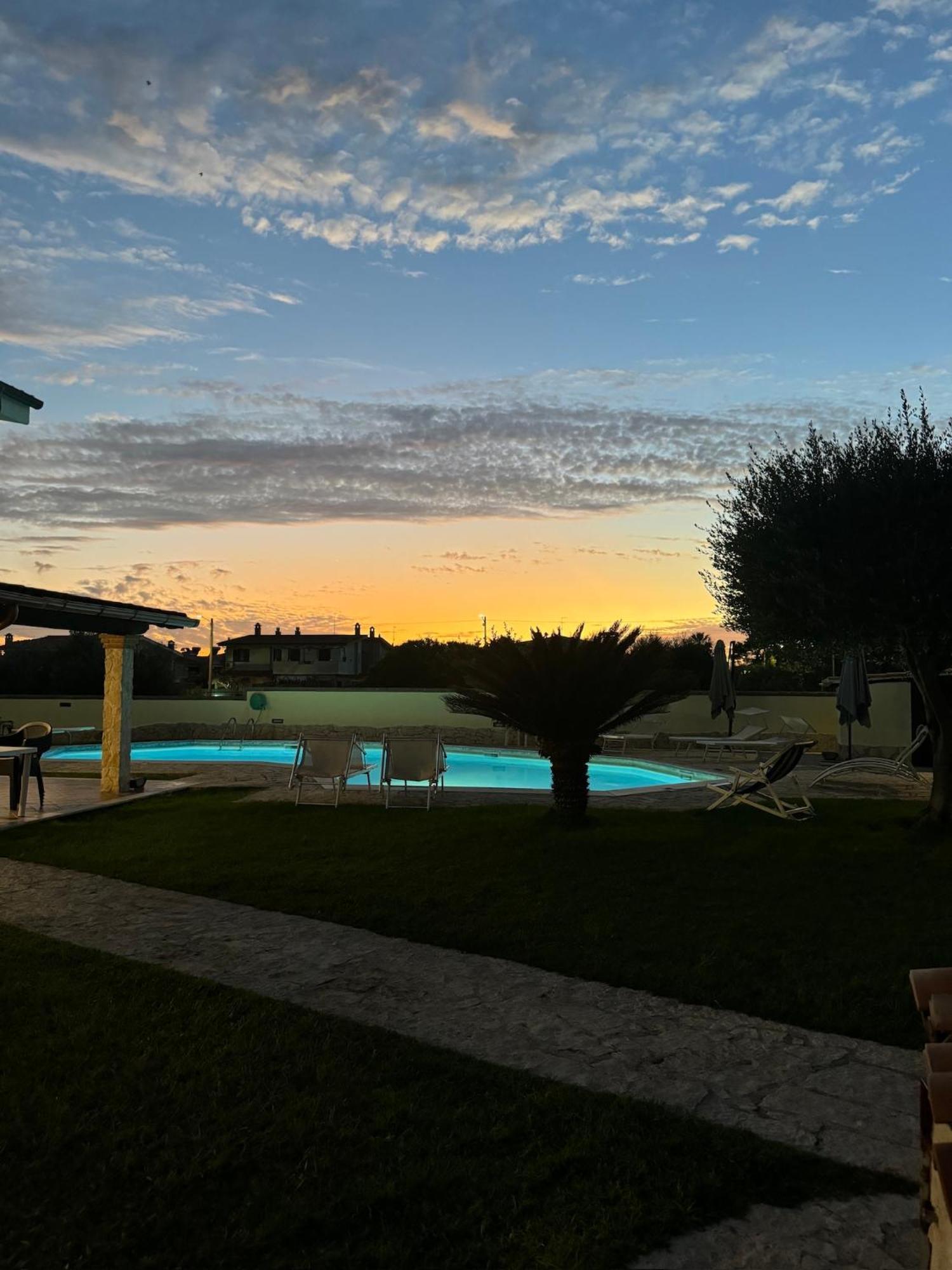 Gold House Luxury Anzio Villa Buitenkant foto